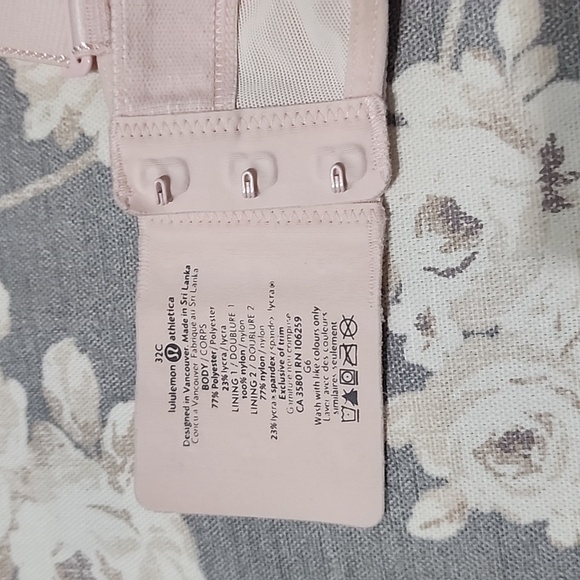 Lululemon TaTa Tamer Sports Bra Pink 32C - Picture 4 of 8